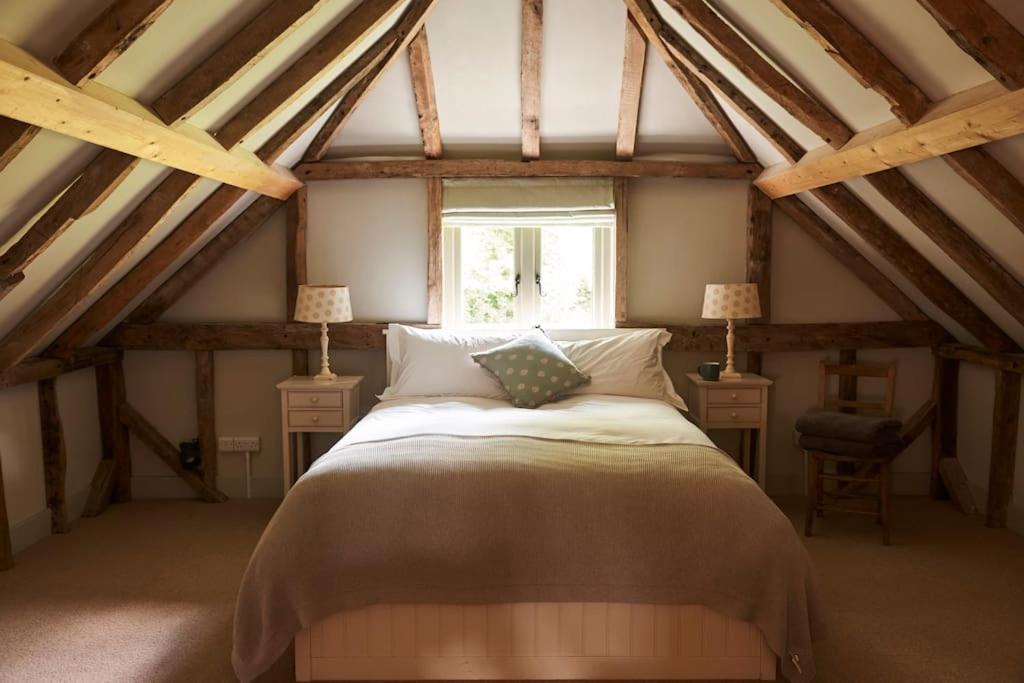 Villa Stride'S Barn à Whiteparish Extérieur photo