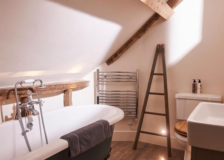Villa Stride'S Barn à Whiteparish Extérieur photo