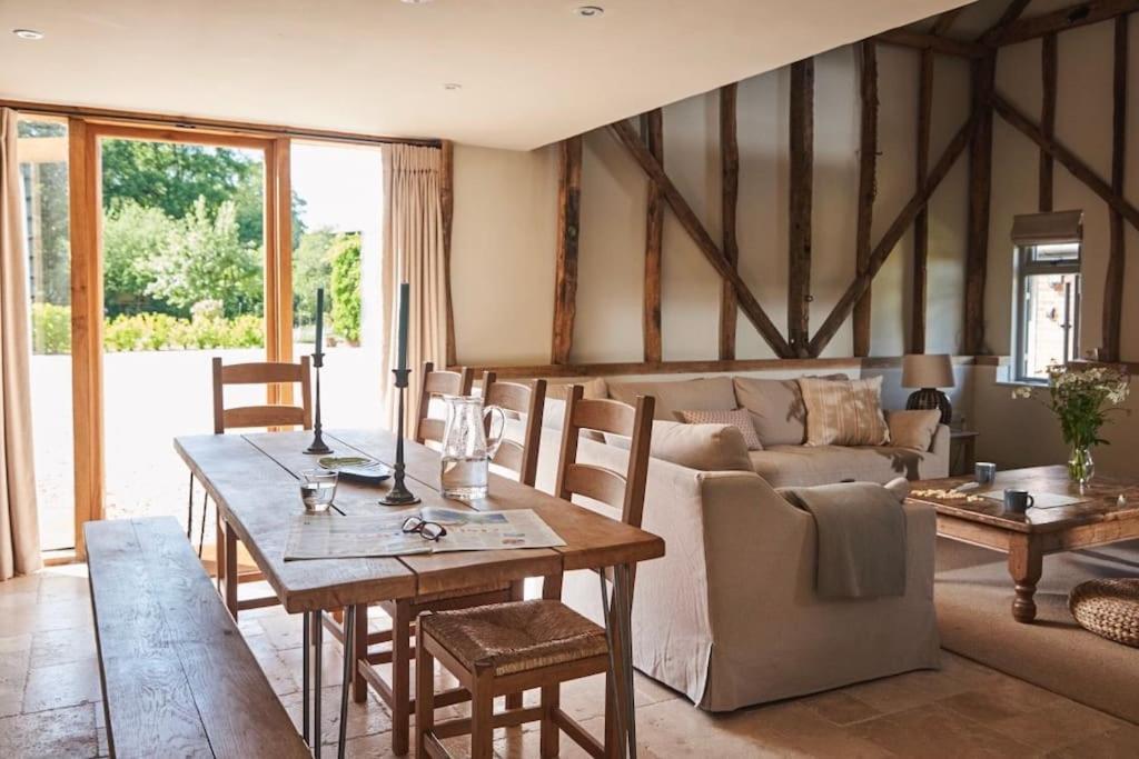 Villa Stride'S Barn à Whiteparish Extérieur photo